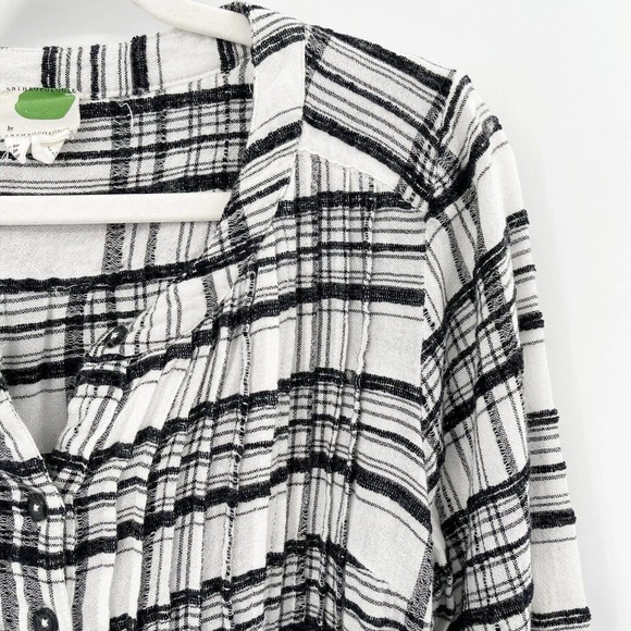 Anthropologie Plaid Belted Top Button Down Size 2P Black White Tie Waist Wool‎ - Picture 4 of 10